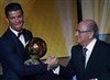 تصویر رونالدو مرد سال جهان و یواخیم لوو بهترین مربی جهان شدند / تصاویر